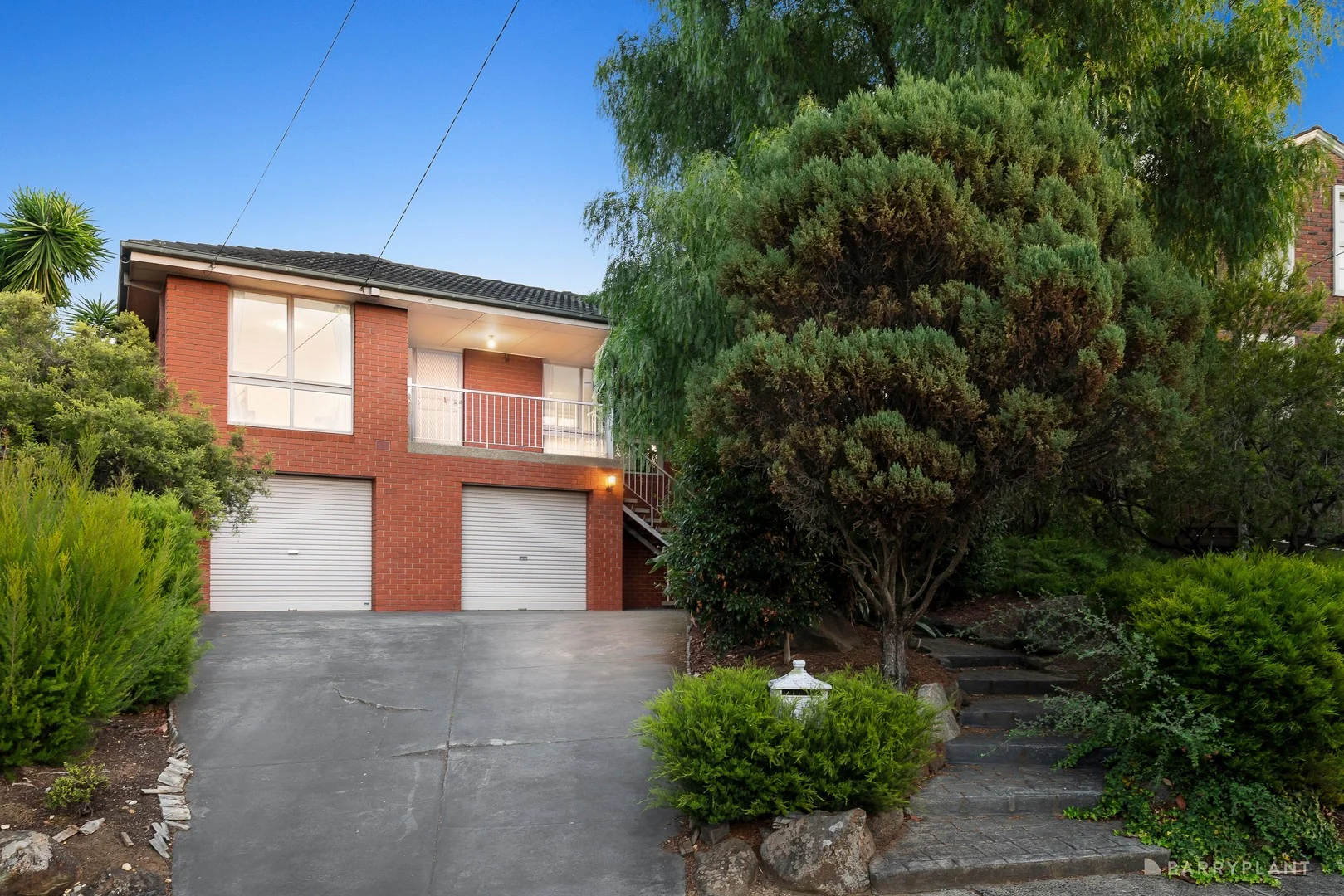 19 Toulon Drive, Templestowe Lower VIC 3107