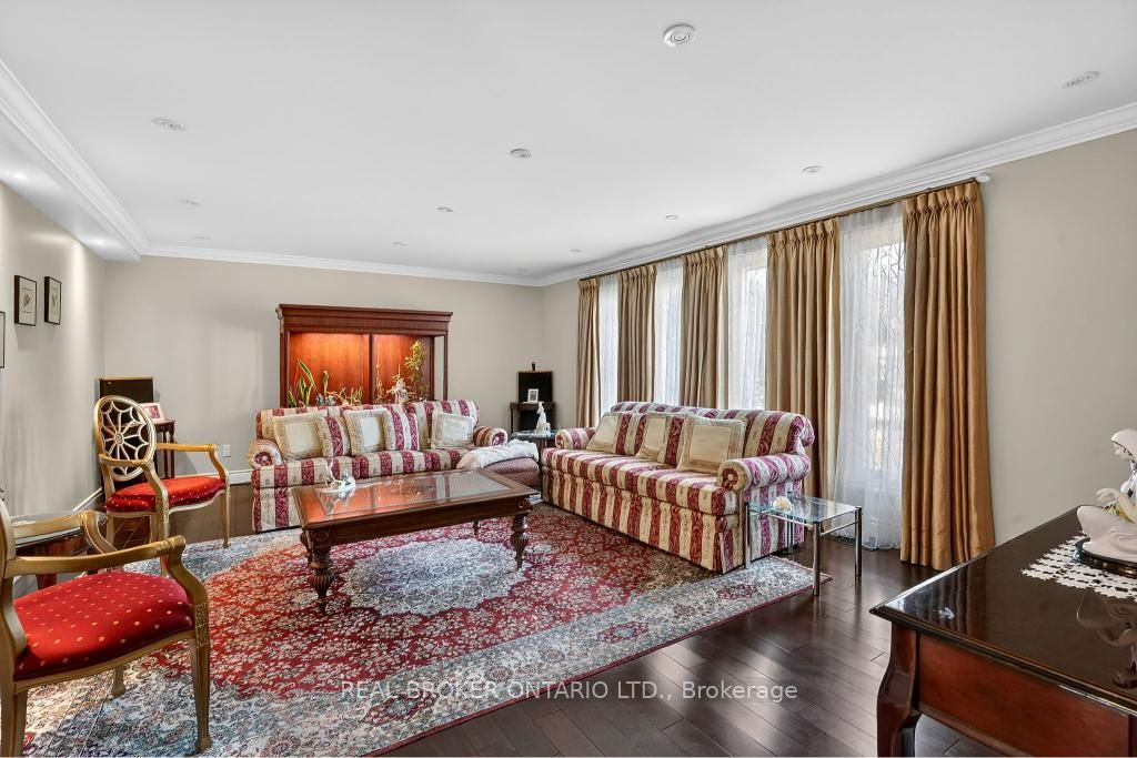Additional image 6 of 2145 Oneida Crescent, Mississauga, ON, L5C 1V7