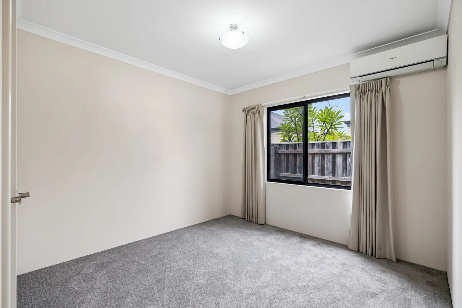 Additional image 21 of 2/228 Charlottes Vista, Ellenbrook WA 6069