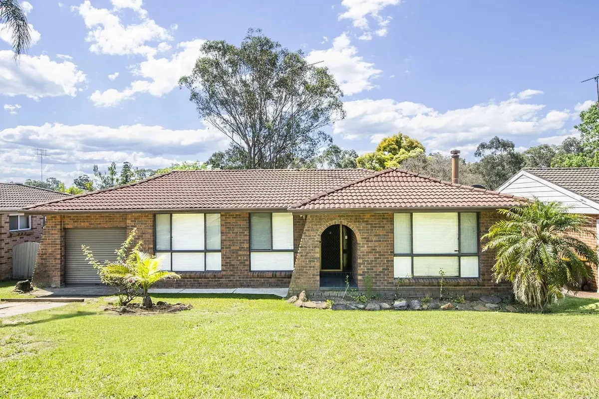 17 Fireball Avenue, Cranebrook NSW 2749