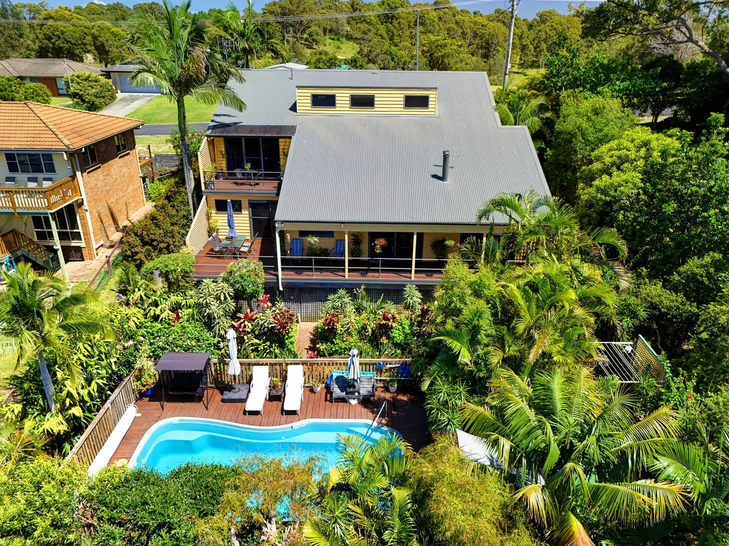 2 Wallaroo, Coomba Park NSW 2428