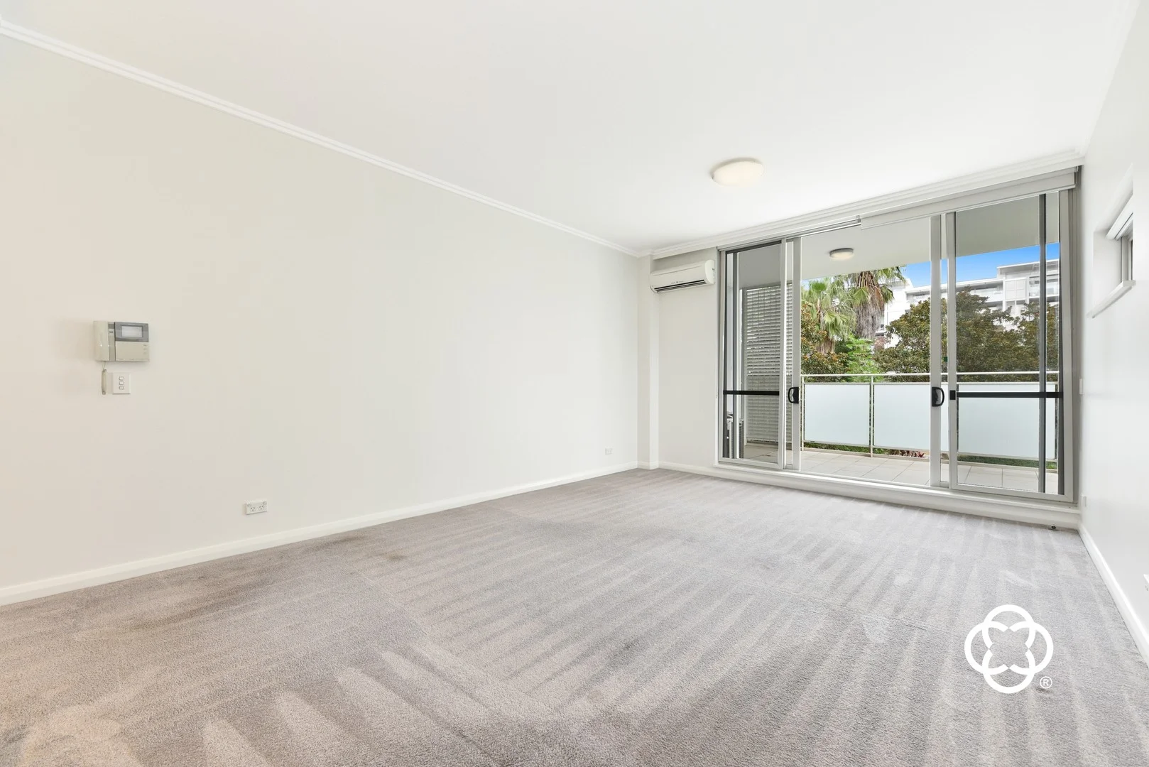 402/4 Nuvolari Place, Wentworth Point NSW 2127