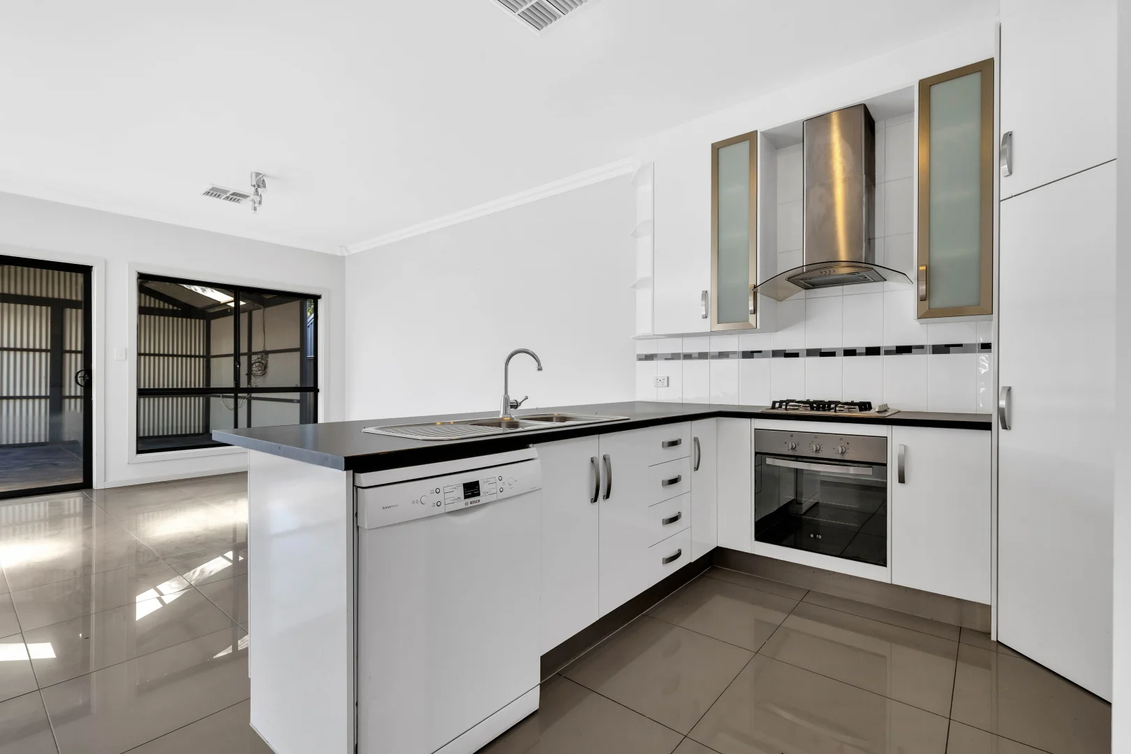 9 Louis Crescent, Newton SA 5074 photo 3