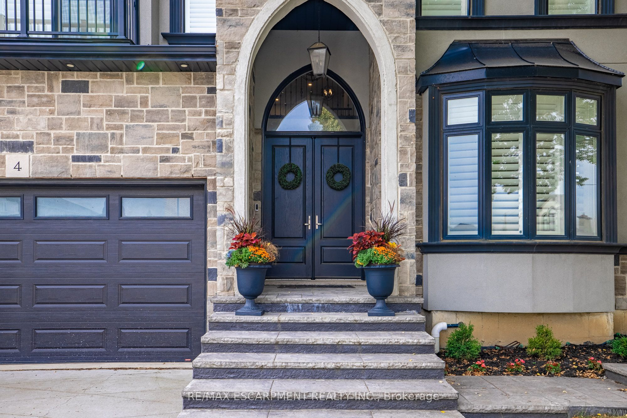 Additional image 4 of 4 Lockman Drive, Hamilton, ON, L9K 0C1