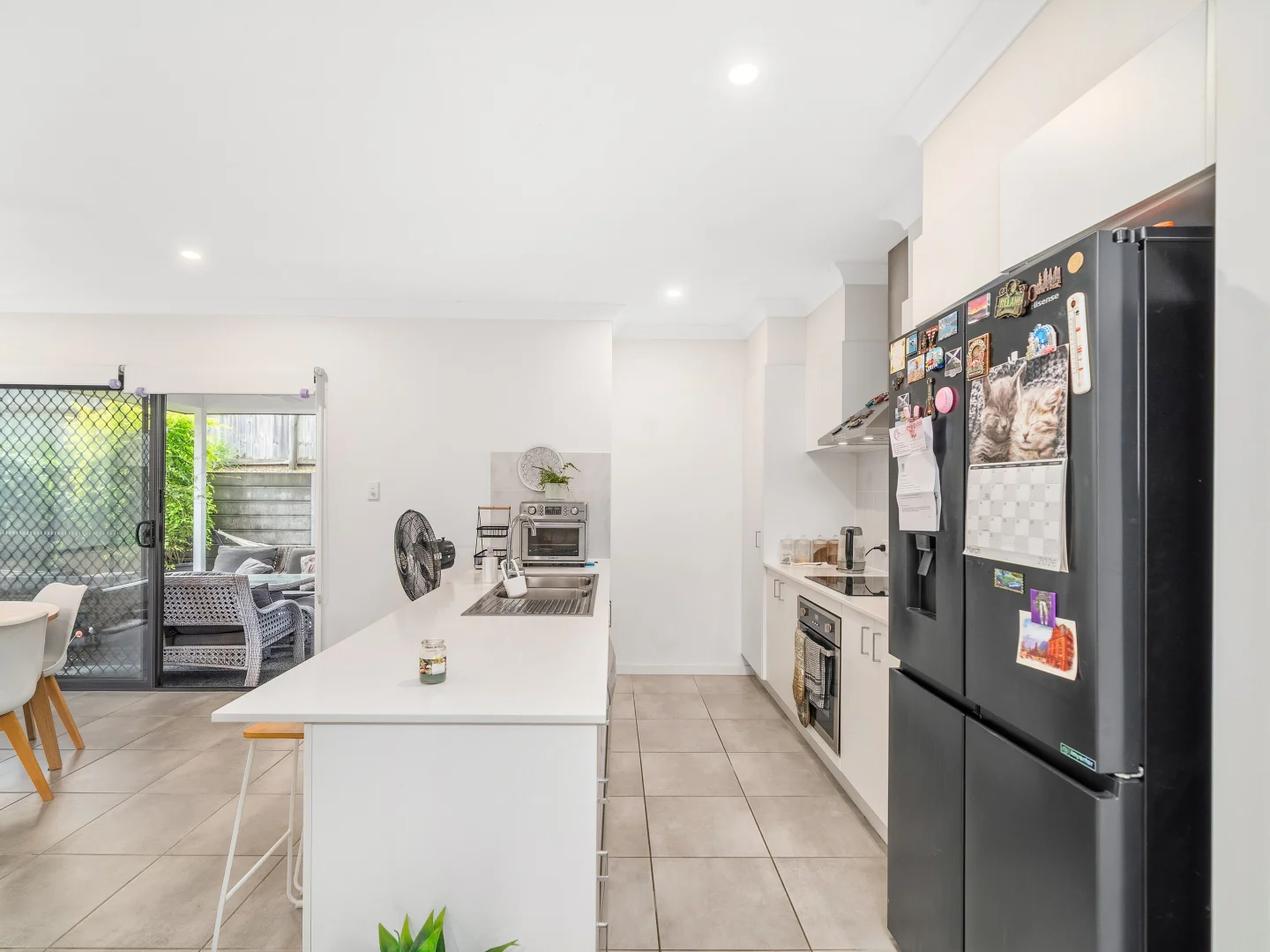 19 Flint Place, Park Ridge QLD 4125 photo 2