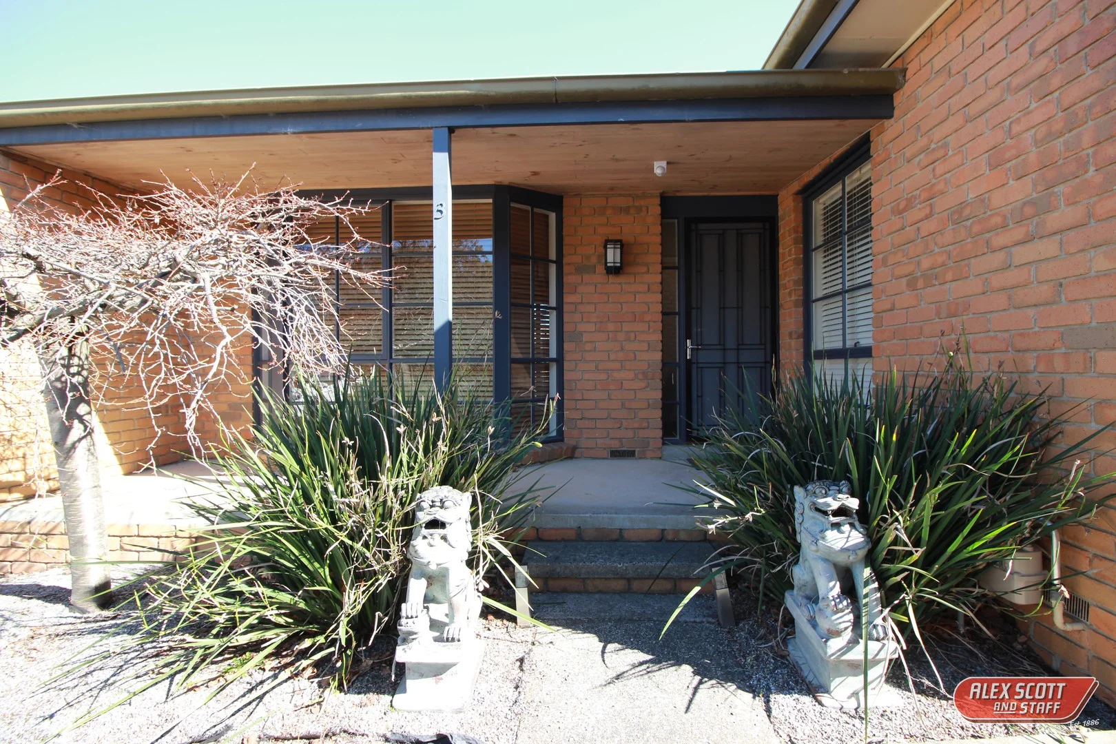 3/66 Gloucester Avenue, Berwick VIC 3806