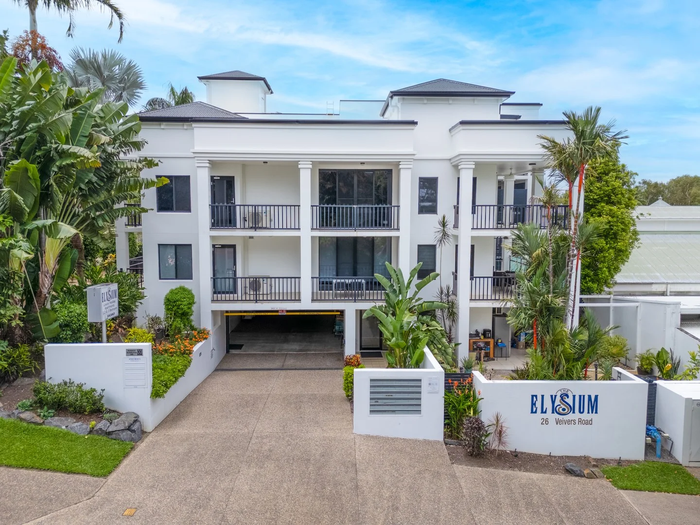 Unit 108/2 Oliva Street, Palm Cove QLD 4879