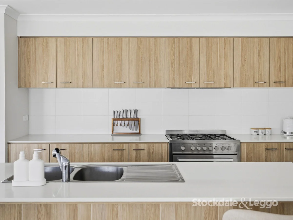 130 Holts Lane, Darley VIC 3340 photo 4