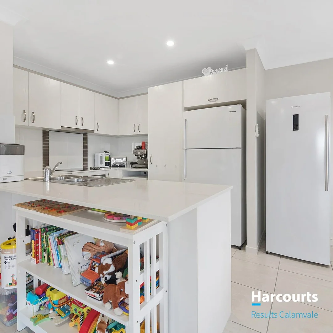 Additional image 4 of 16 Mount Barney Cr, Park Ridge QLD 4125