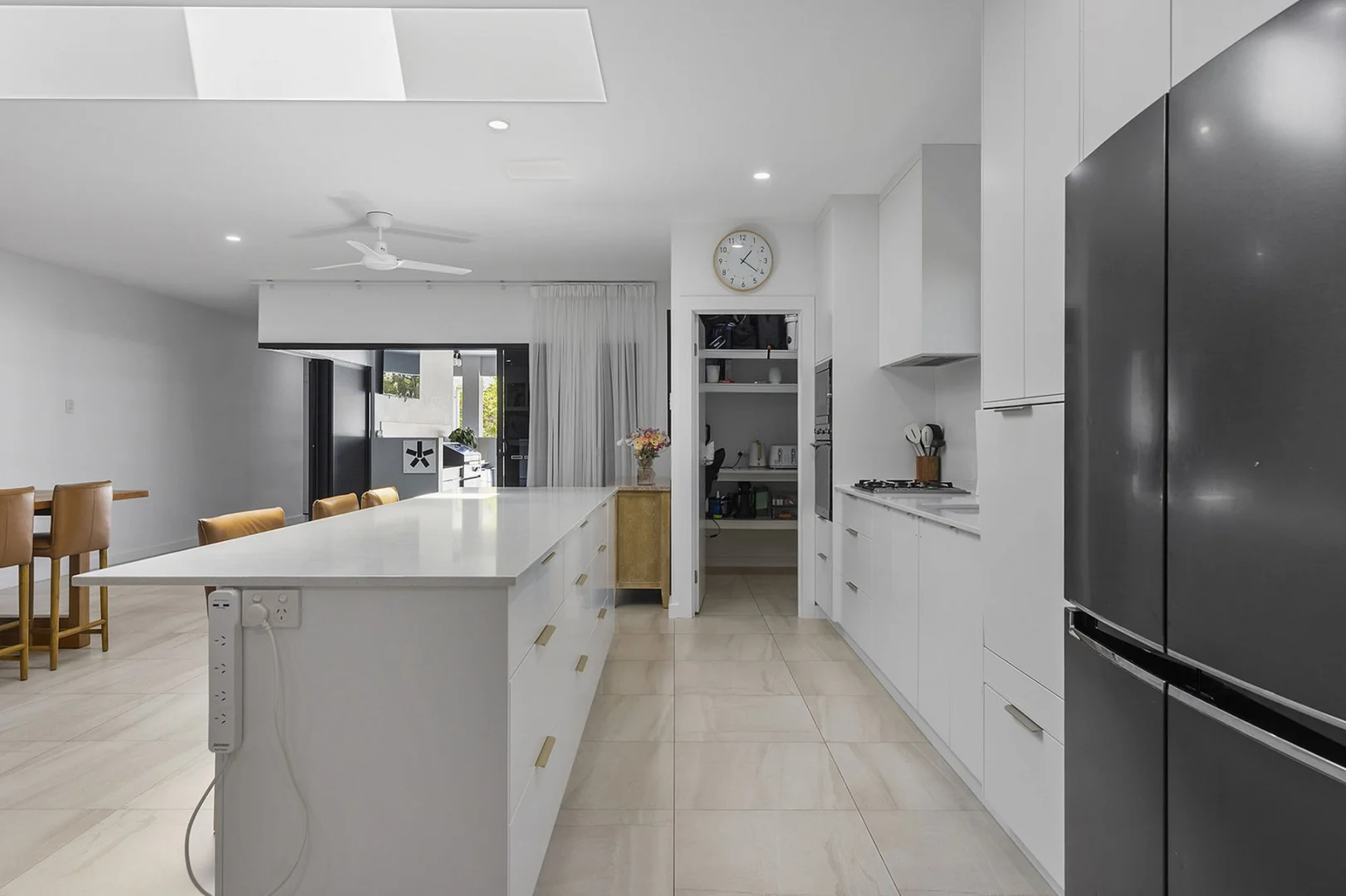Additional image 5 of 59 Hicks Road, Glenella QLD 4740