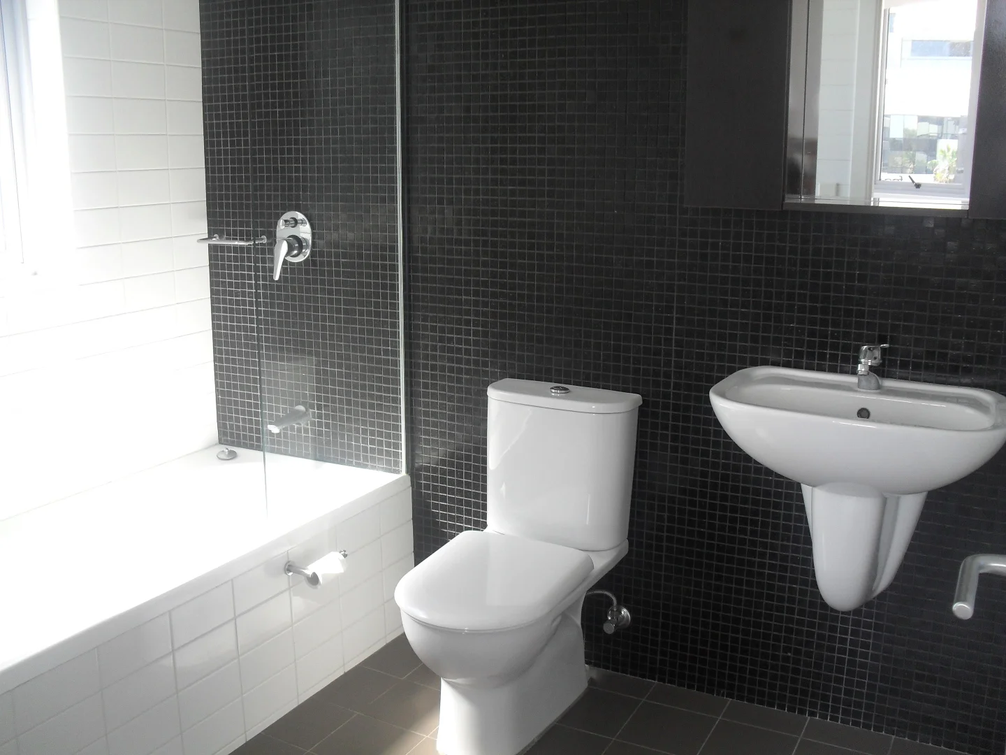 Additional image 9 of 28/1-5 Albany Street, St Leonards NSW 2065