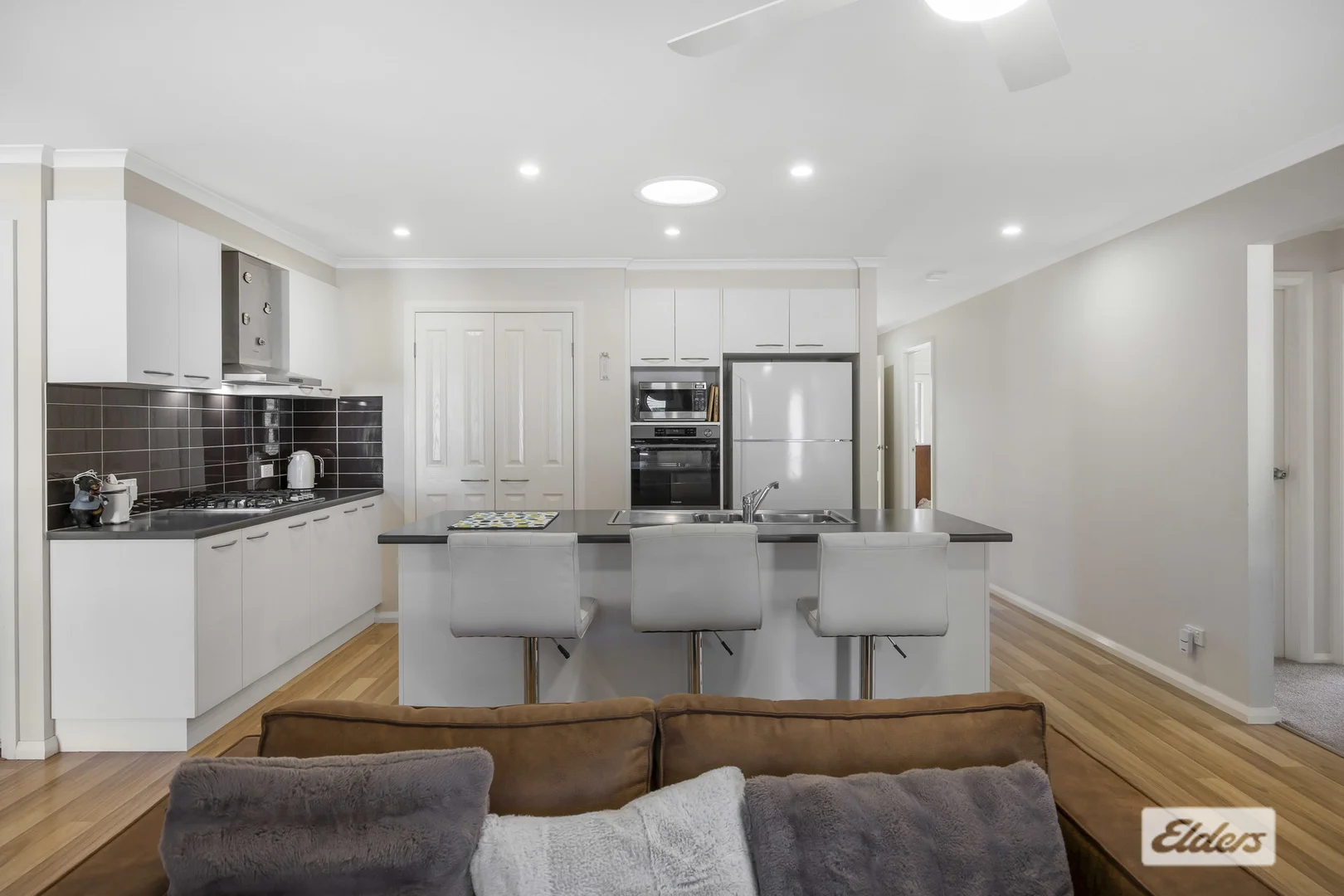 2 Flattely Street, Ararat VIC 3377 photo 5