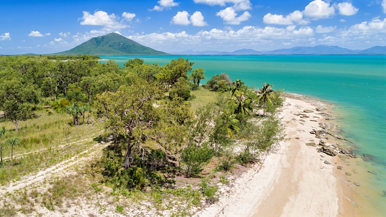 5/890 Gloucester Avenue, Cape Gloucester QLD 4800 photo 5