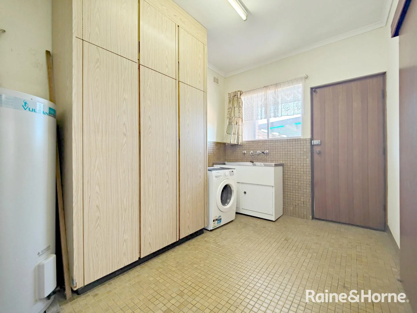 Additional image 11 of 28 Leslie Street, Murray Bridge SA 5253