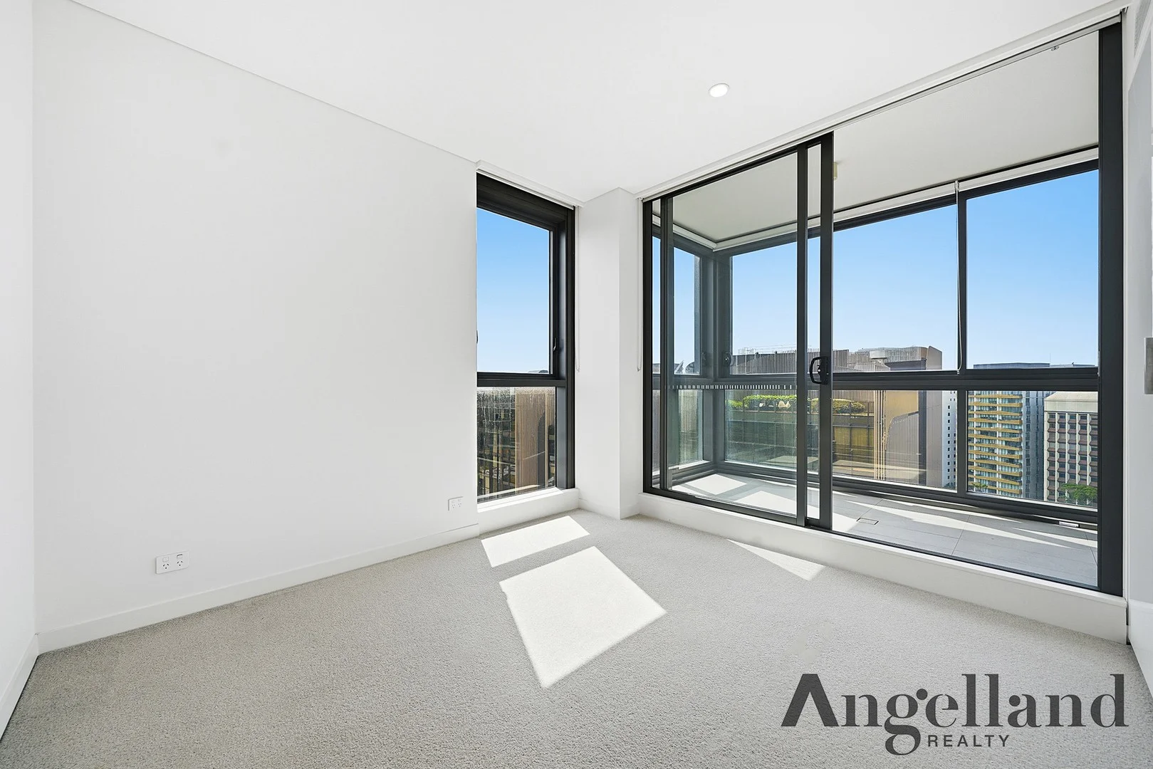 2003/150 Pacific Highway, North Sydney NSW 2060