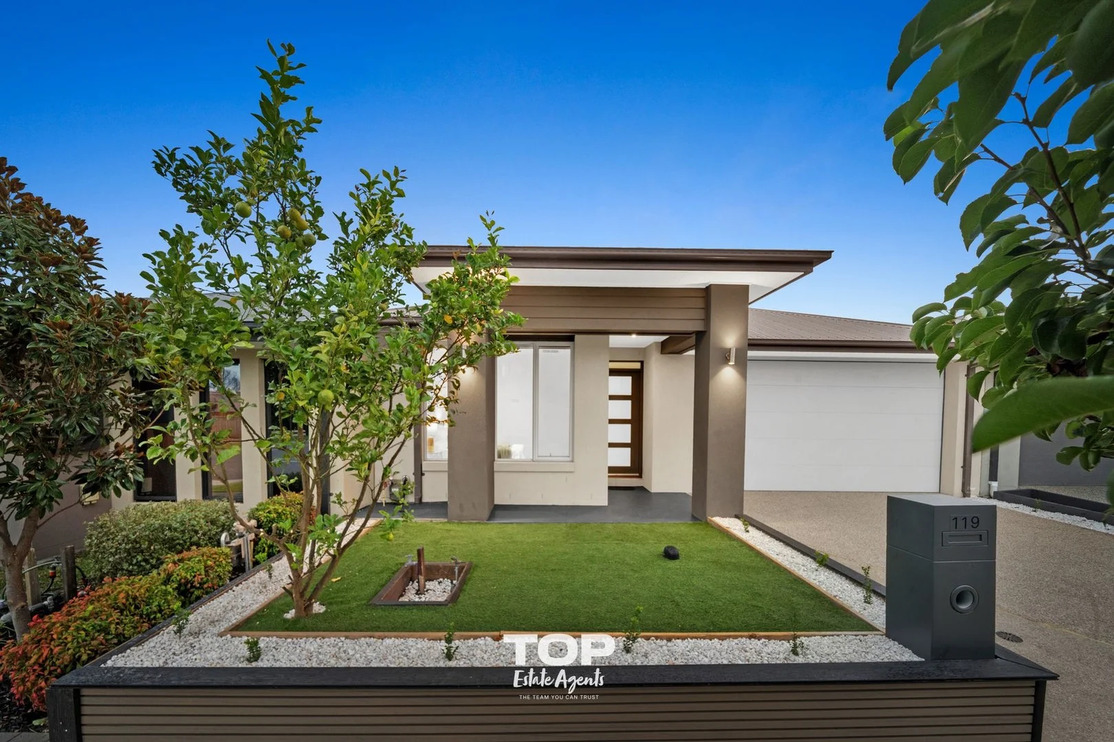 119 Athletic Circuit, Clyde VIC 3978