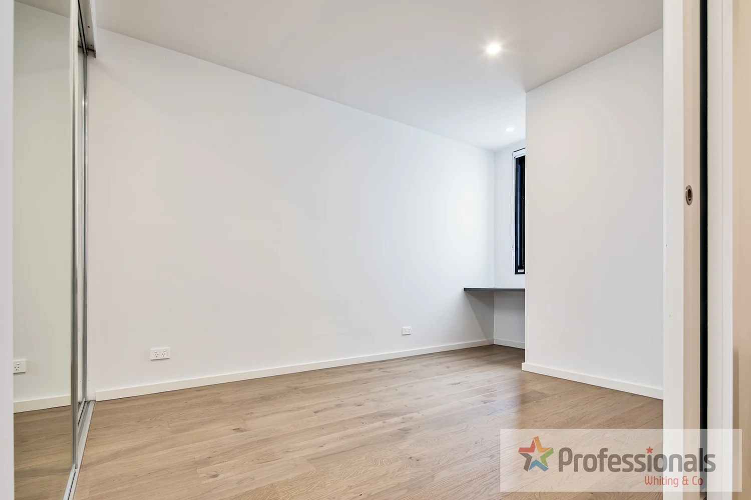 Additional image 3 of 504/16-18 Grey Street, St Kilda VIC 3182
