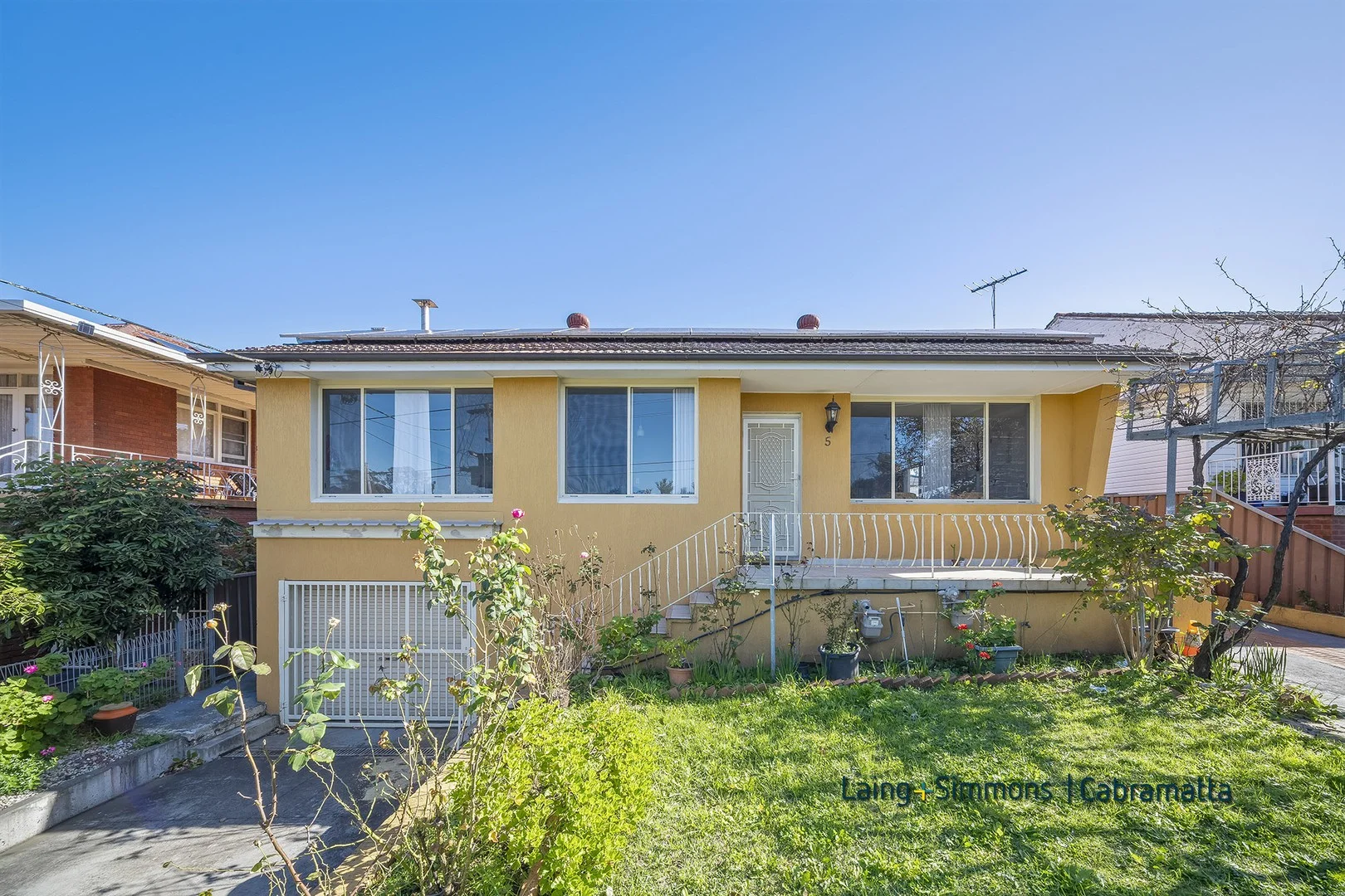 5 Grace Avenue, Cabramatta NSW 2166