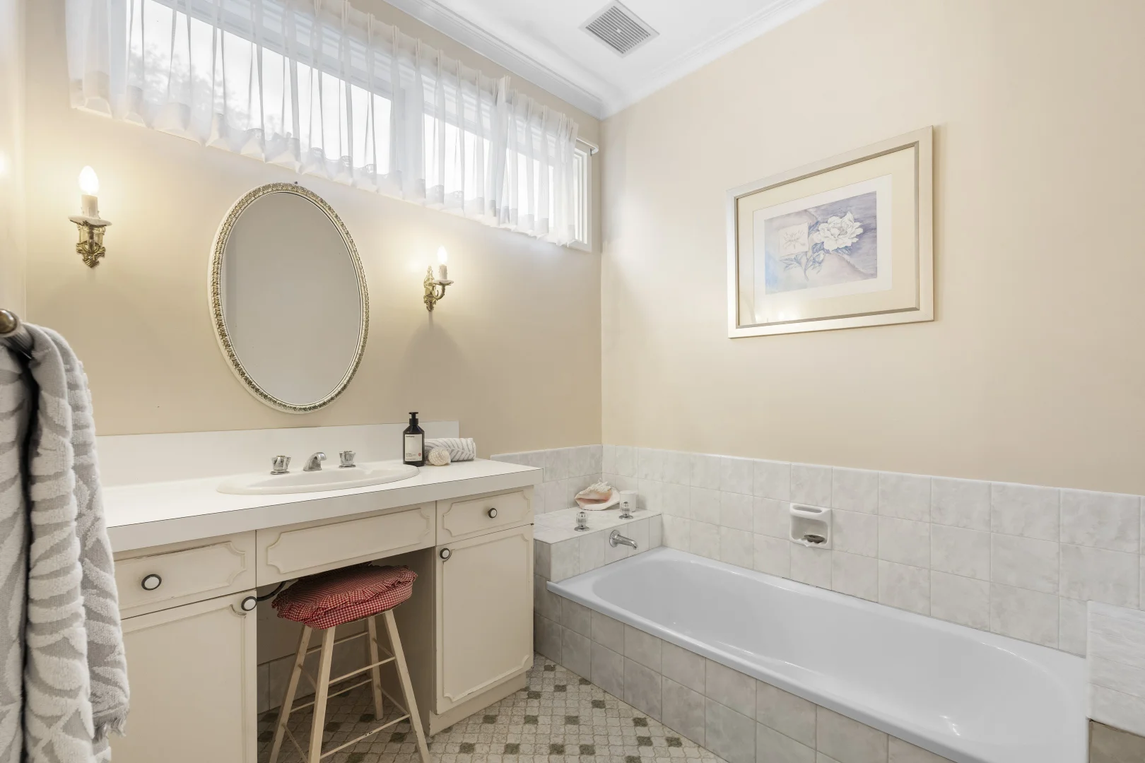 Additional image 12 of 20 Abbey Walk, Vermont VIC 3133