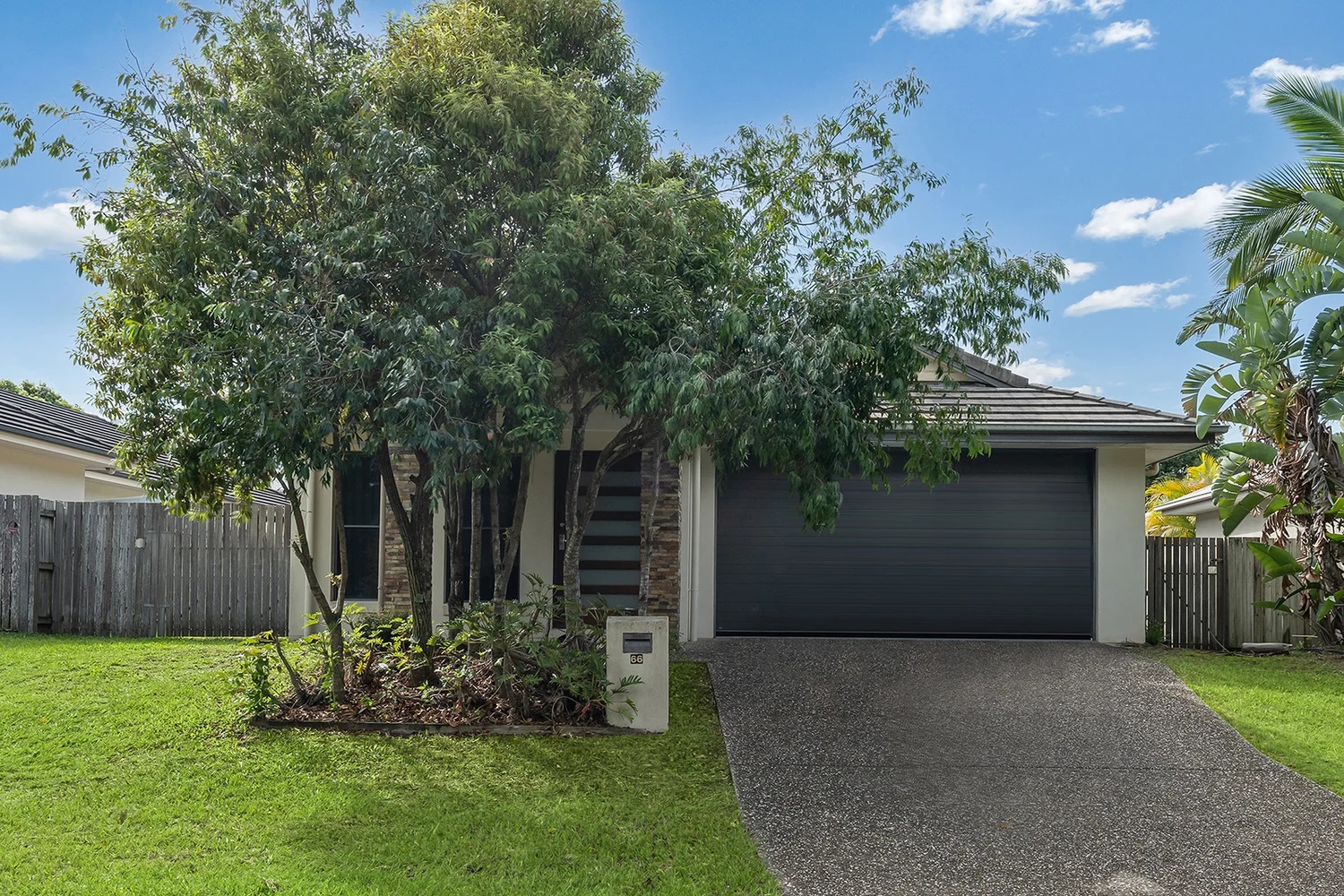 66 Nicklaus Parade, North Lakes QLD 4509