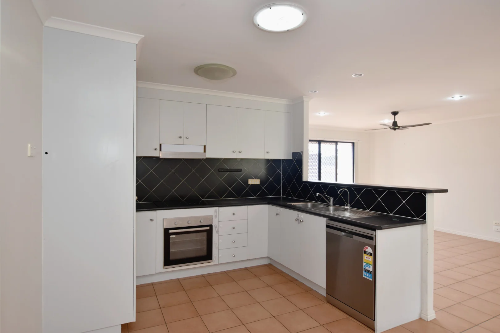 Additional image 4 of 12 Cavella Drive, Glen Eden QLD 4680