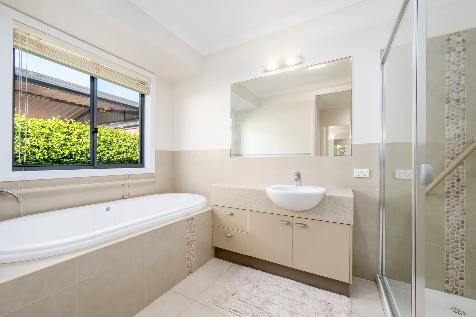 Additional image 12 of 21 Nillahcootie Crescent, Kialla VIC 3631