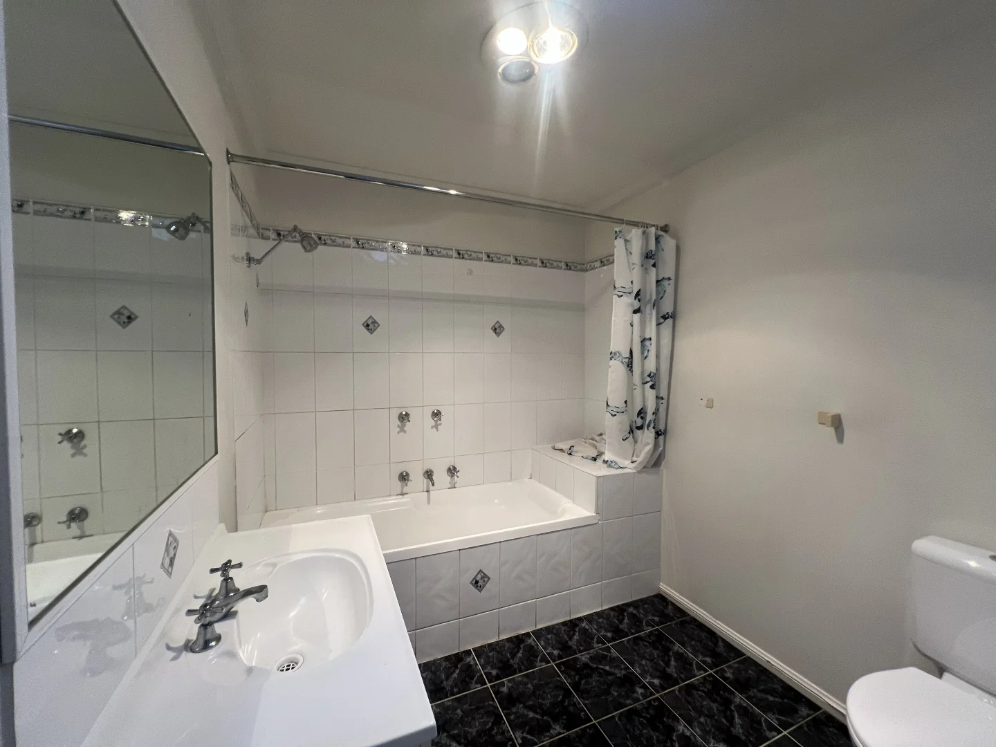 Additional image 7 of 2/11 Grandview Avenue, Mulgrave VIC 3170