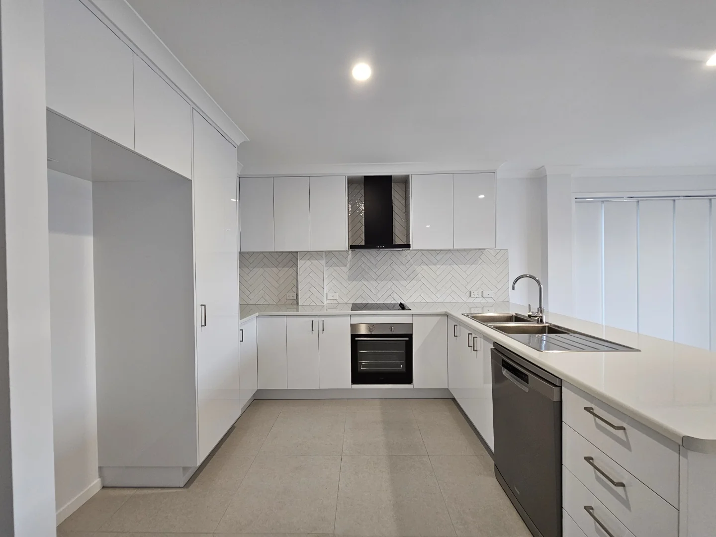 Additional image 2 of 16 Fathom Court, Burrum Heads QLD 4659