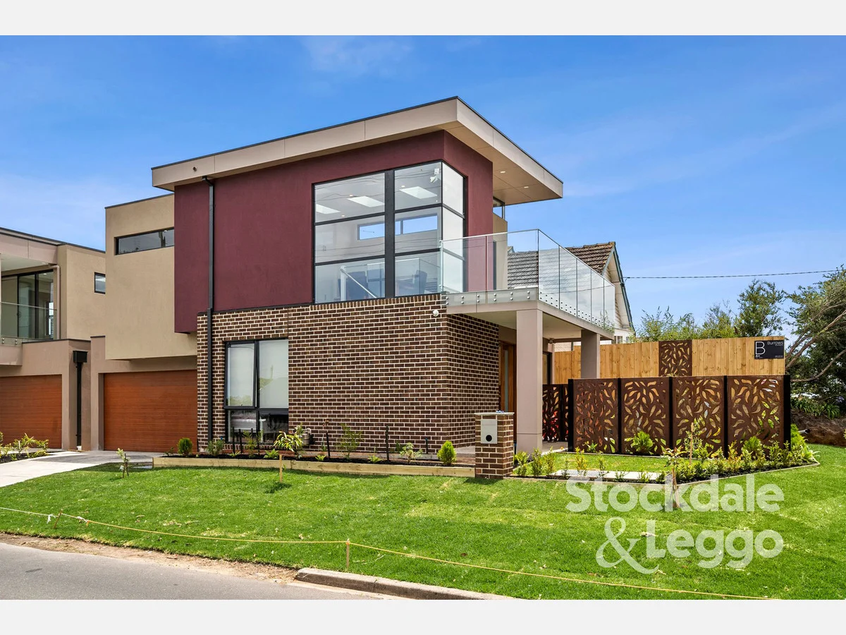64 Third Avenue, Rosebud VIC 3939