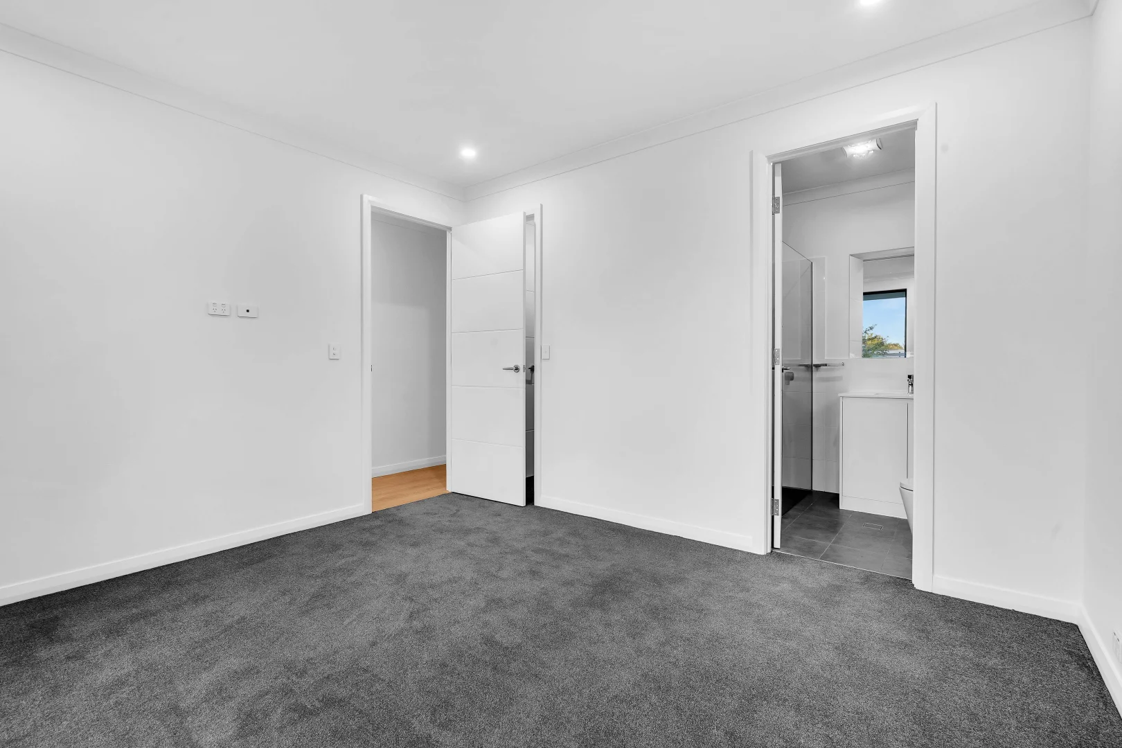 Additional image 8 of 1/64/Alexandrina Road, Mount Barker SA 5251