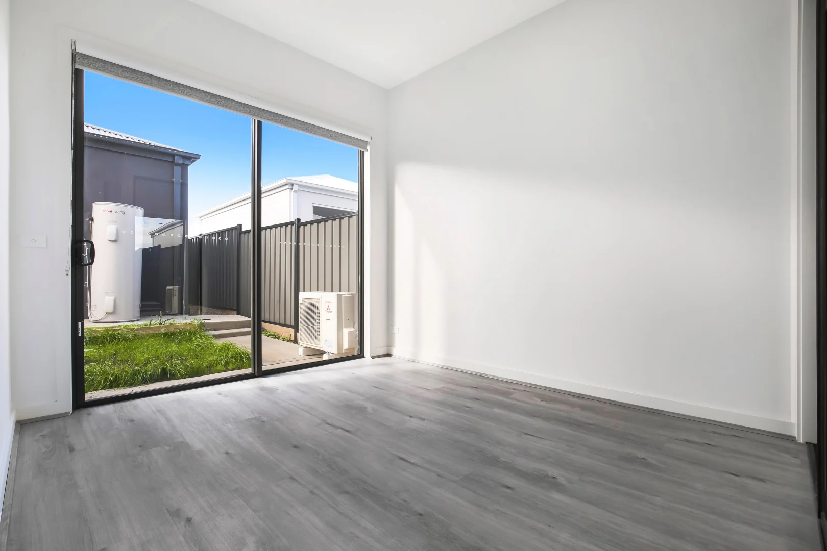 Additional image 5 of 11 Tate Walk Cr, Craigieburn VIC 3064