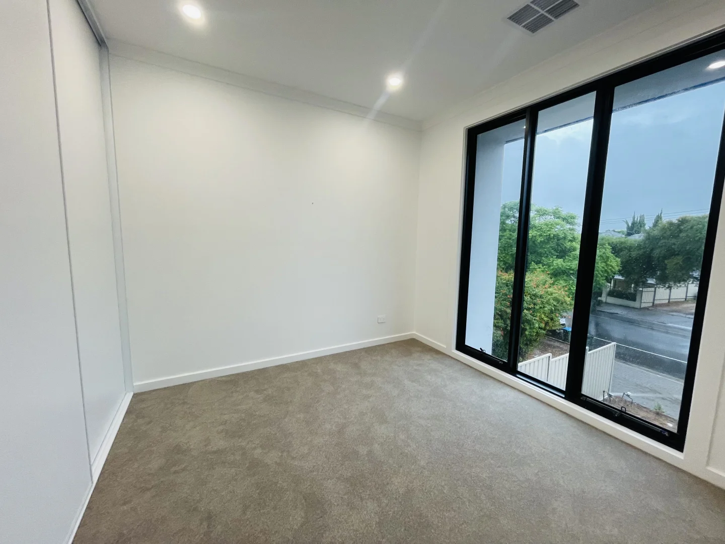 Additional image 11 of 1b Lansdowne Terrace, Vale Park SA 5081
