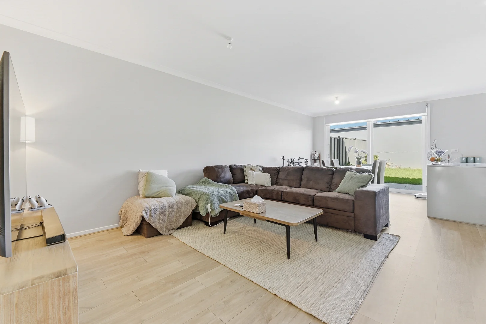 Additional image 3 of 194 Carnival Boulevard, Berwick VIC 3806