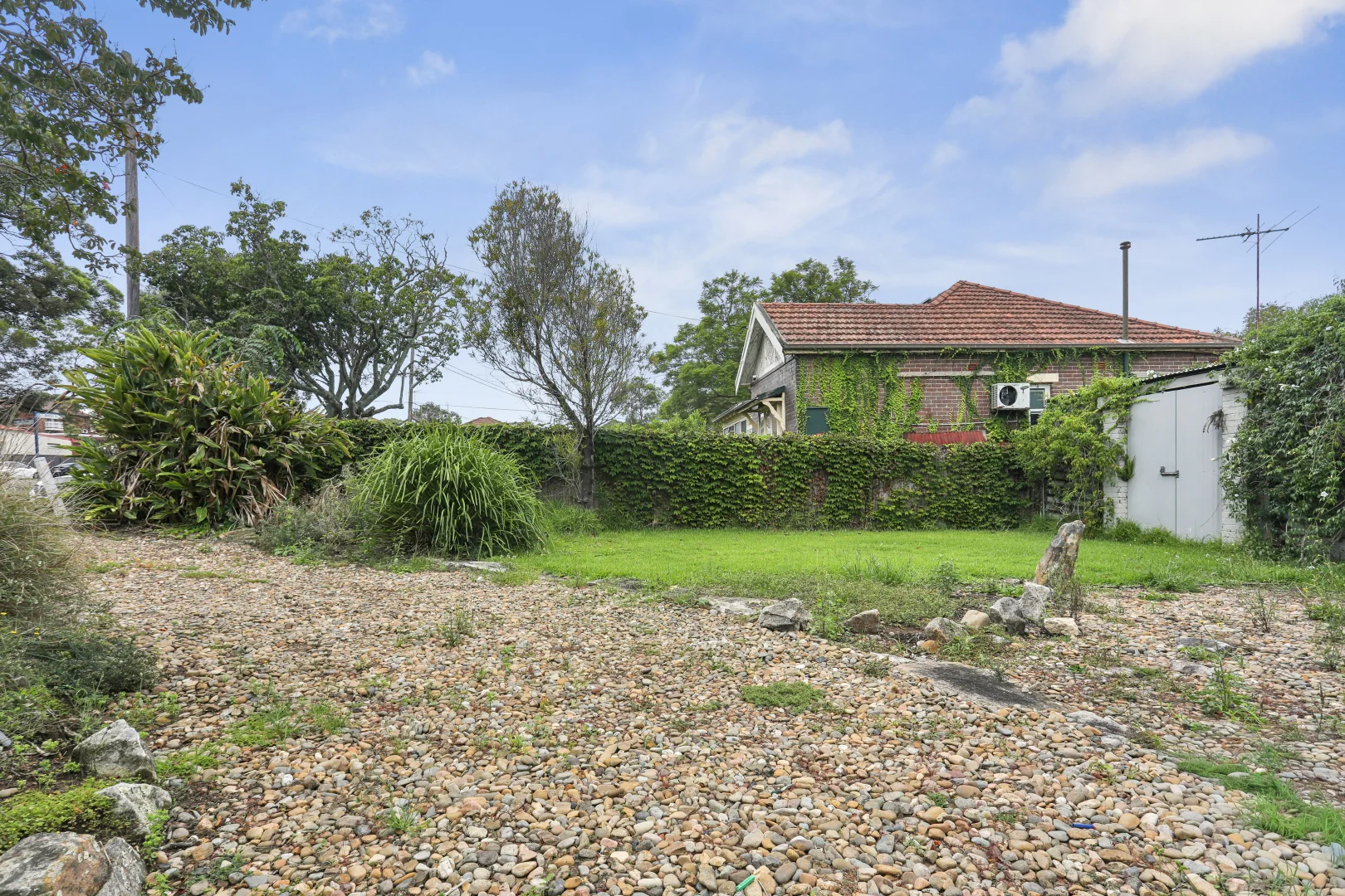 Additional image 4 of 86 Roslyn Street, Ashbury NSW 2193