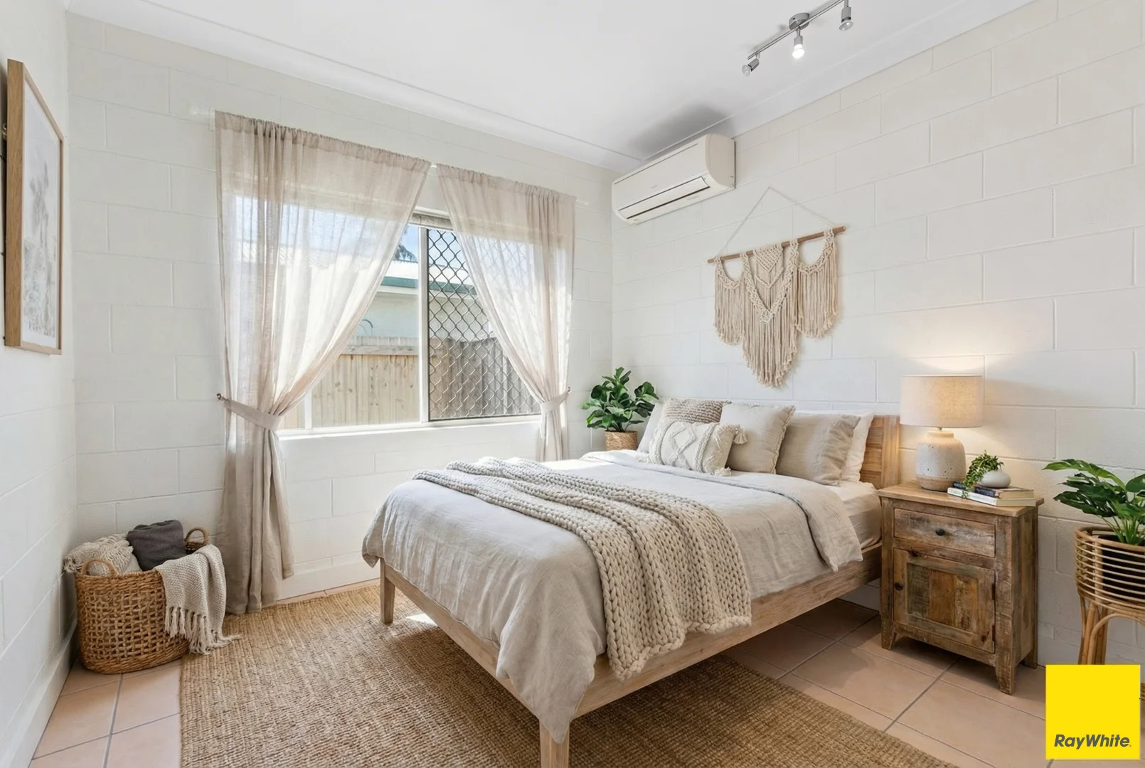 Additional image 7 of 51 Sidlaw Street, Smithfield QLD 4878