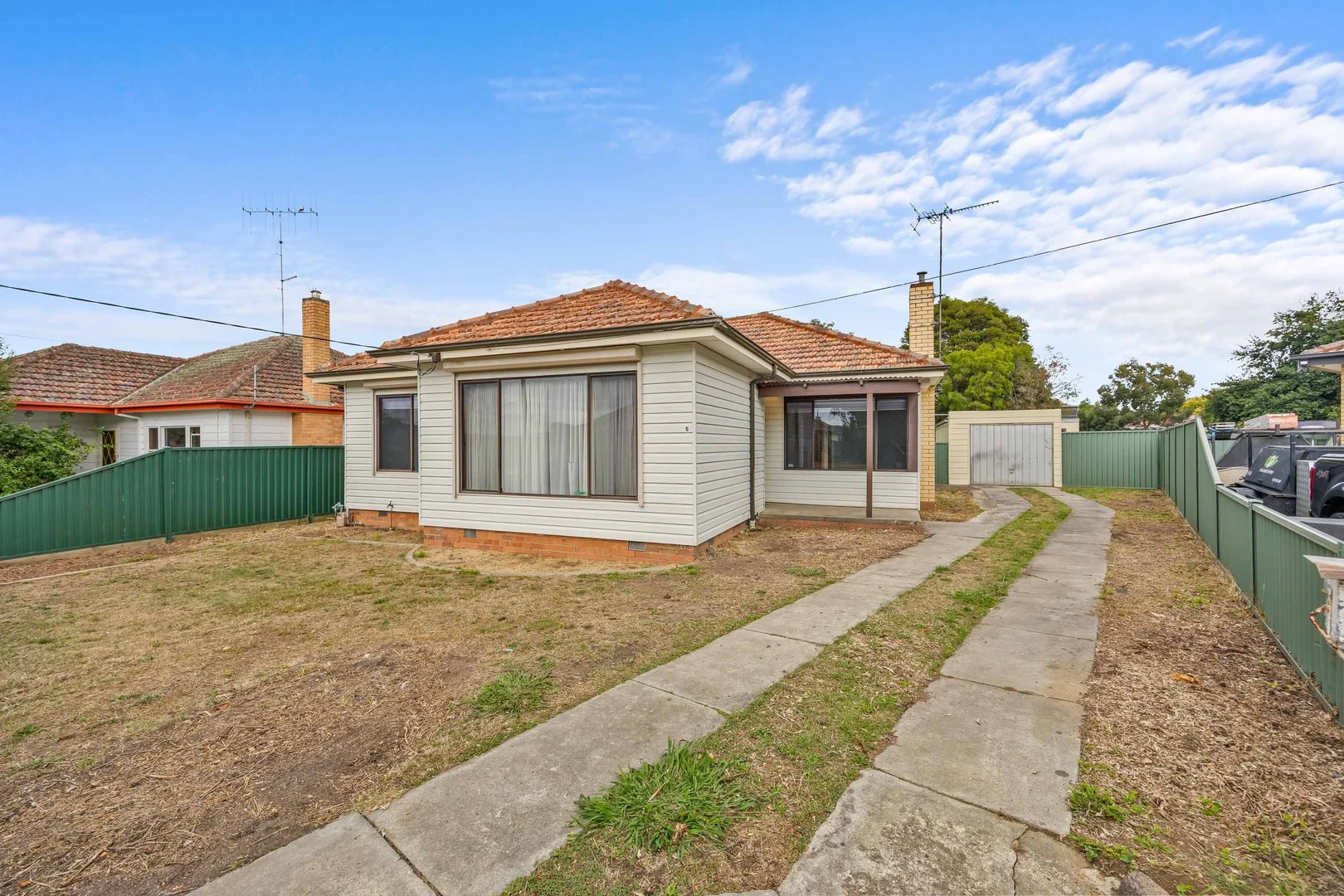 5 Oak Street, Wendouree VIC 3355