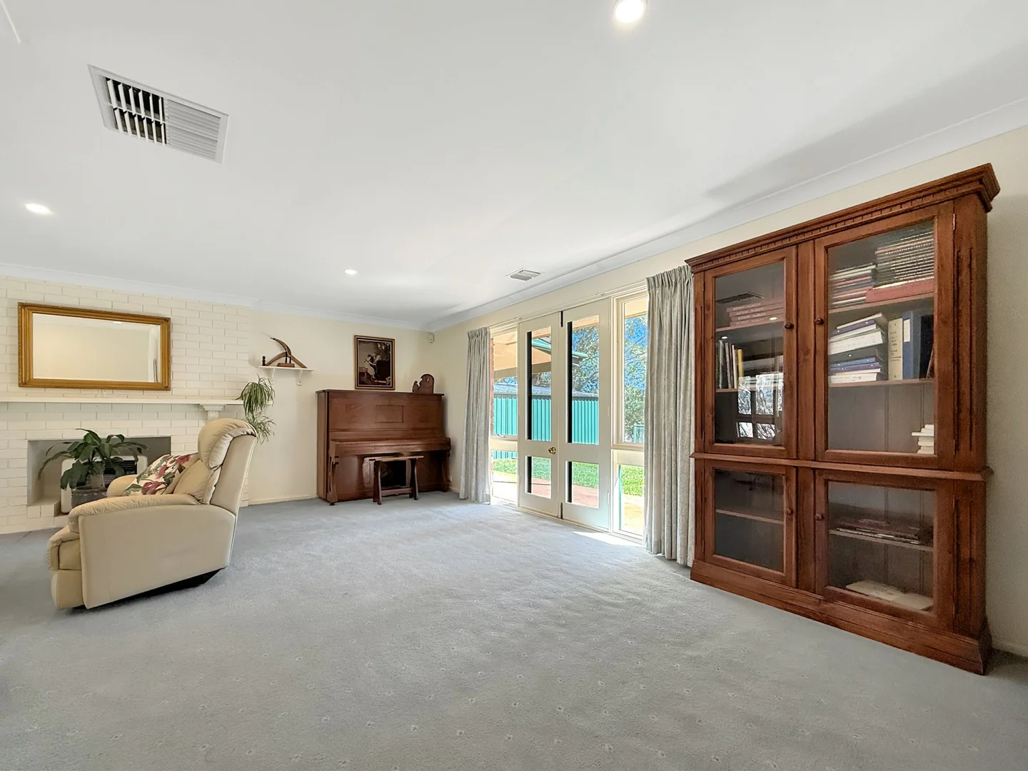 Additional image 11 of 60 Redhill Road, Young NSW 2594