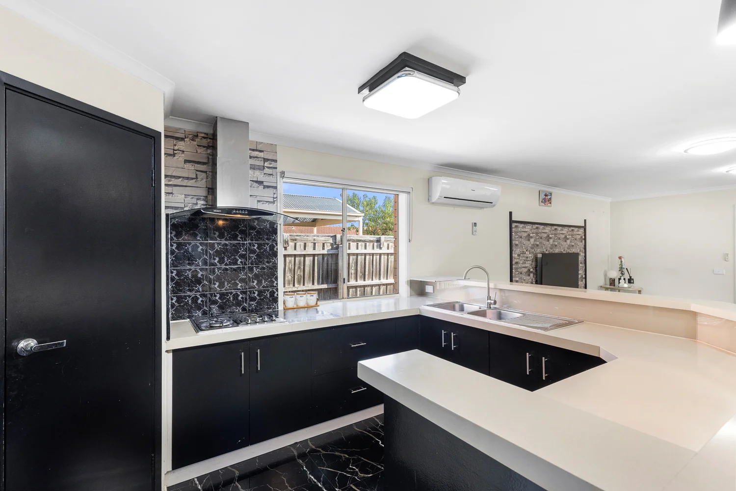Additional image 6 of 85 Pecks Road, Sydenham VIC 3037