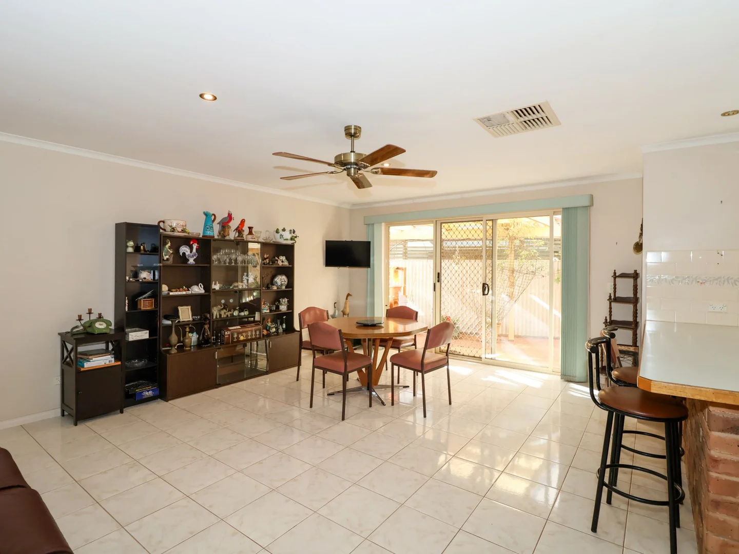 Additional image 7 of 4 Makepeace Street, Swan Hill VIC 3585