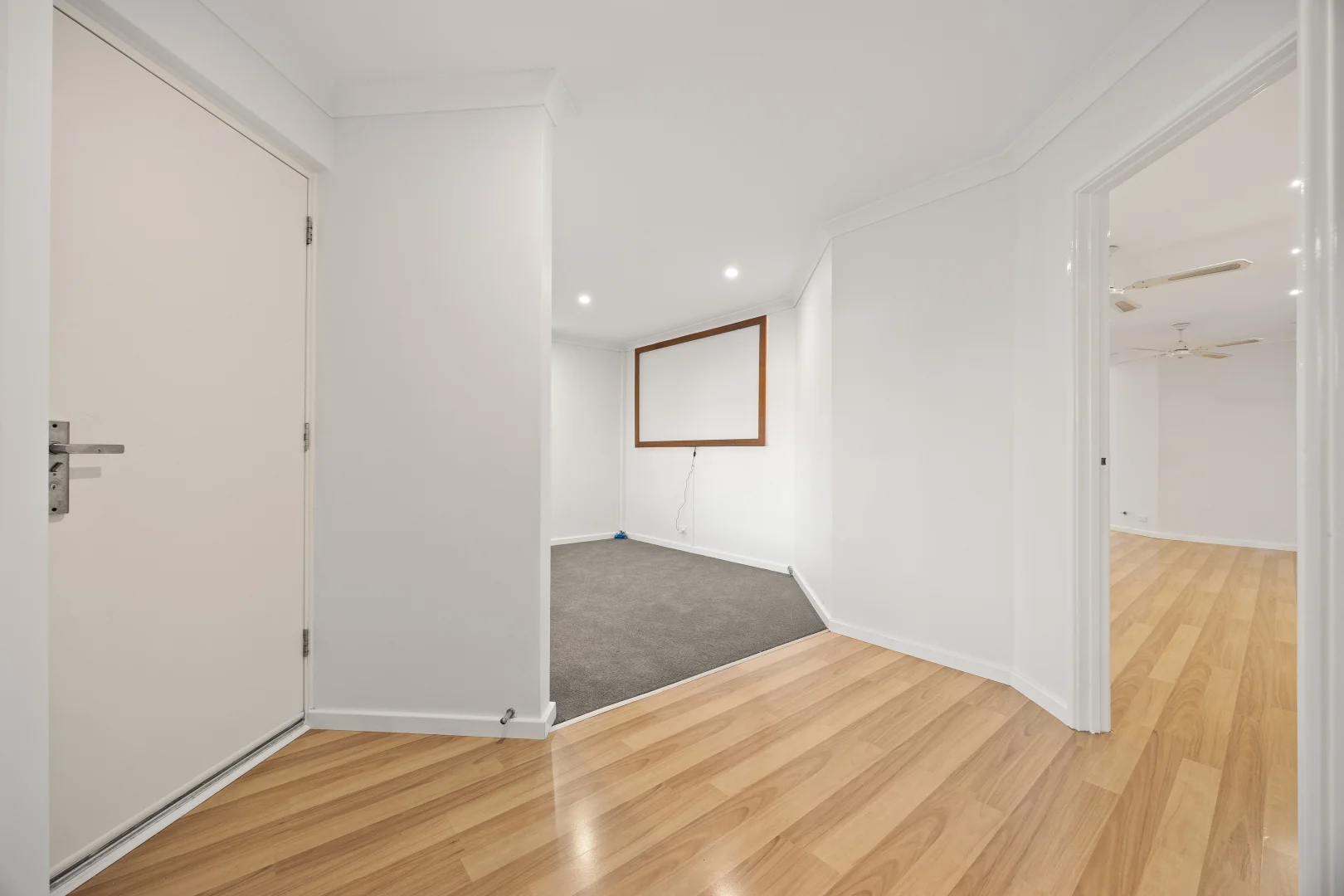 Additional image 12 of 20 Aldinga Pl, Waikiki WA 6169