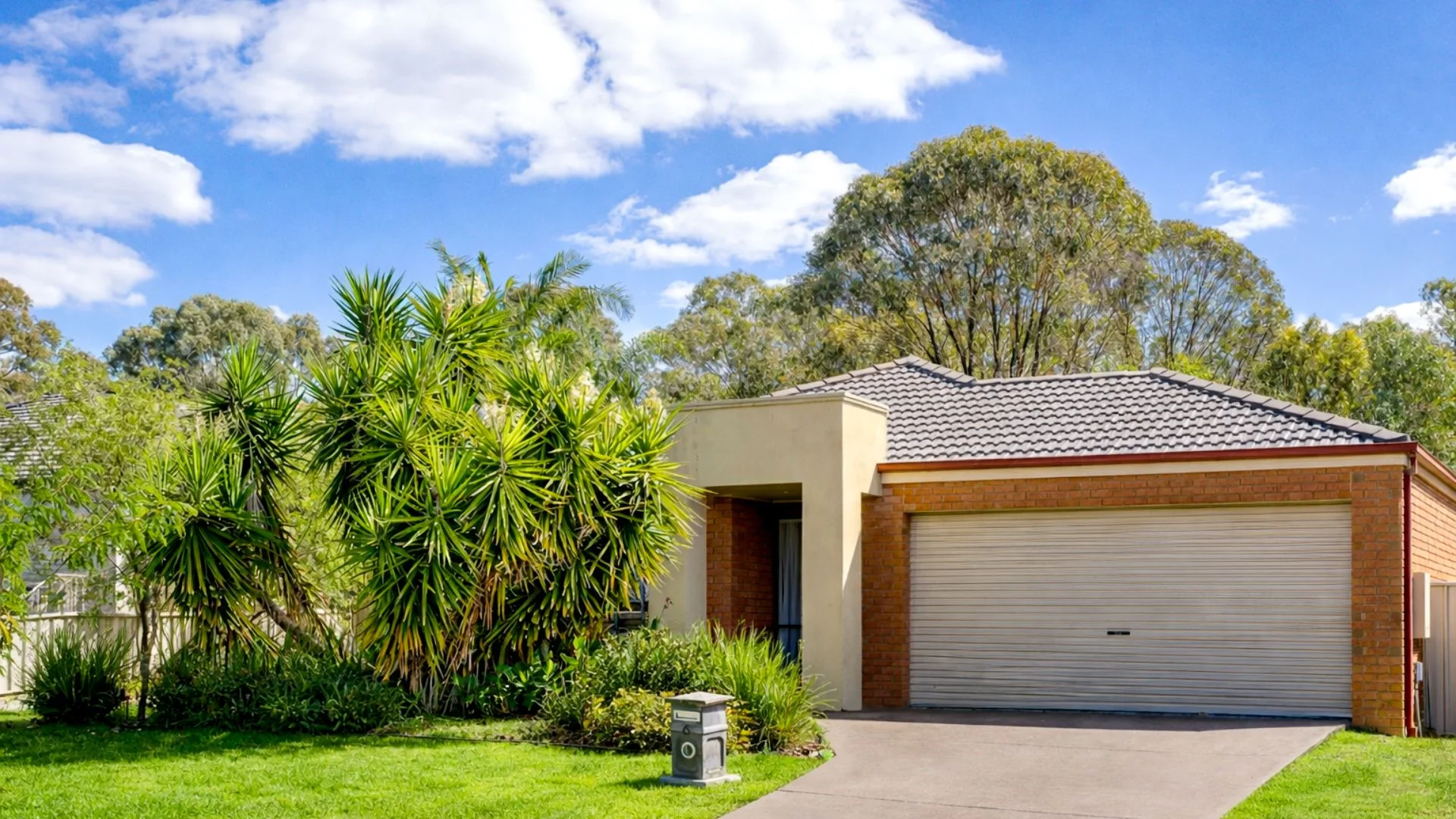 Additional image 2 of 6 Mulga Avenue, Epsom VIC 3551