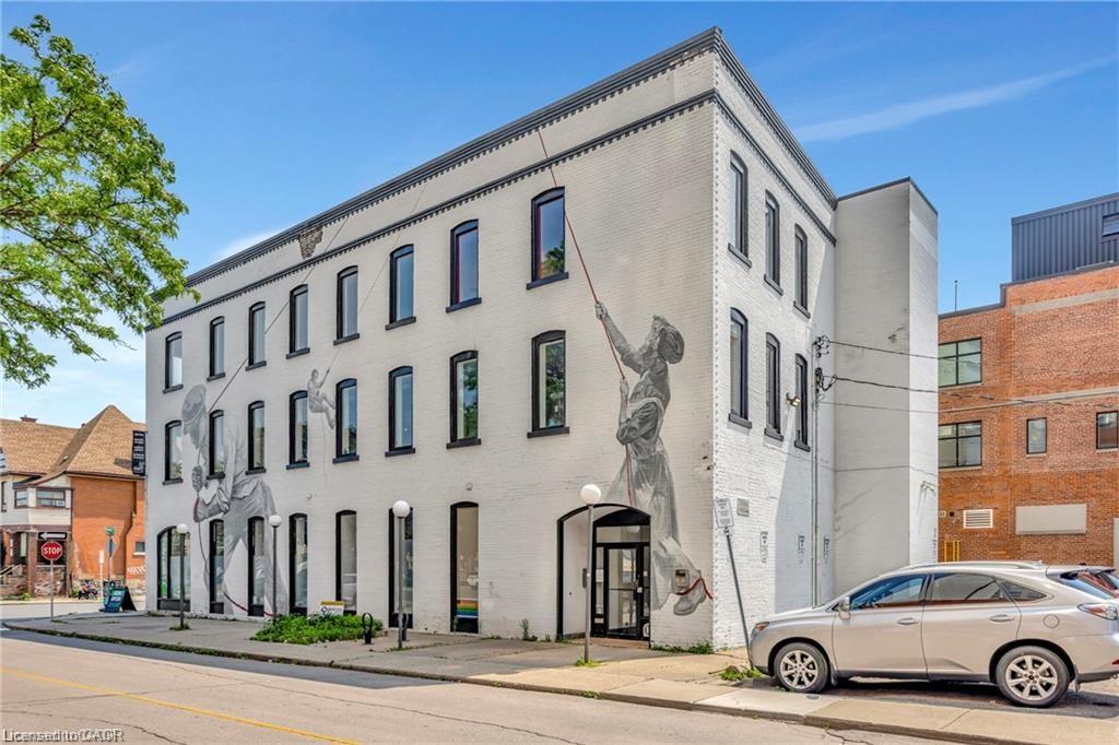 100-1 West Avenue S, Hamilton, ON, L8N 1C3