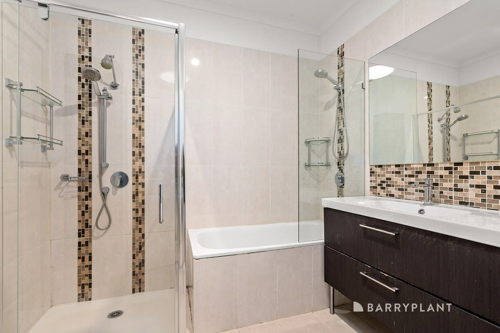 Additional image 5 of 42 Boorool Road, Kew East VIC 3102