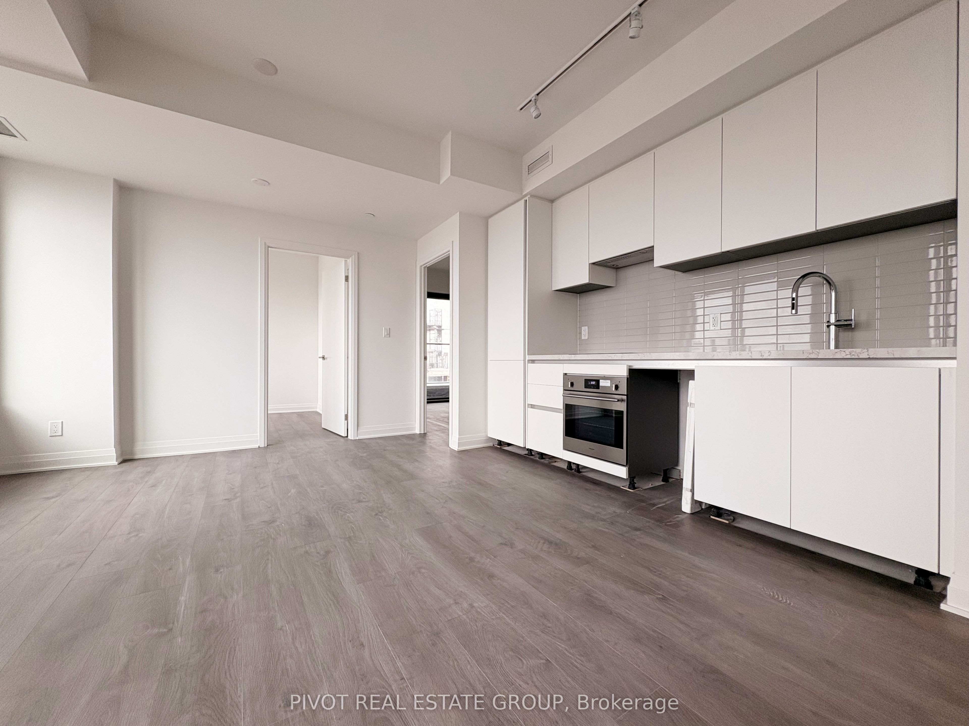 Additional image 4 of 4310-4015 The Exchange N/a, Mississauga, ON, L5B 0N9