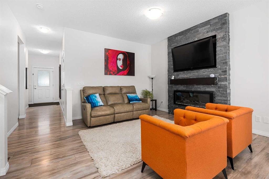 Additional image 5 of 673 Hillcrest Road SW, Airdrie, AB, T4B 4C7