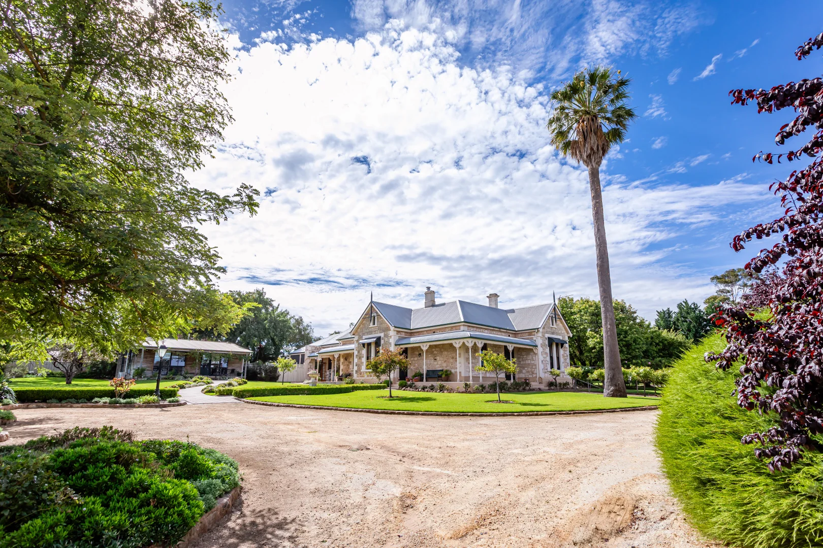 43 Gordon Street, Naracoorte SA 5271 photo 2