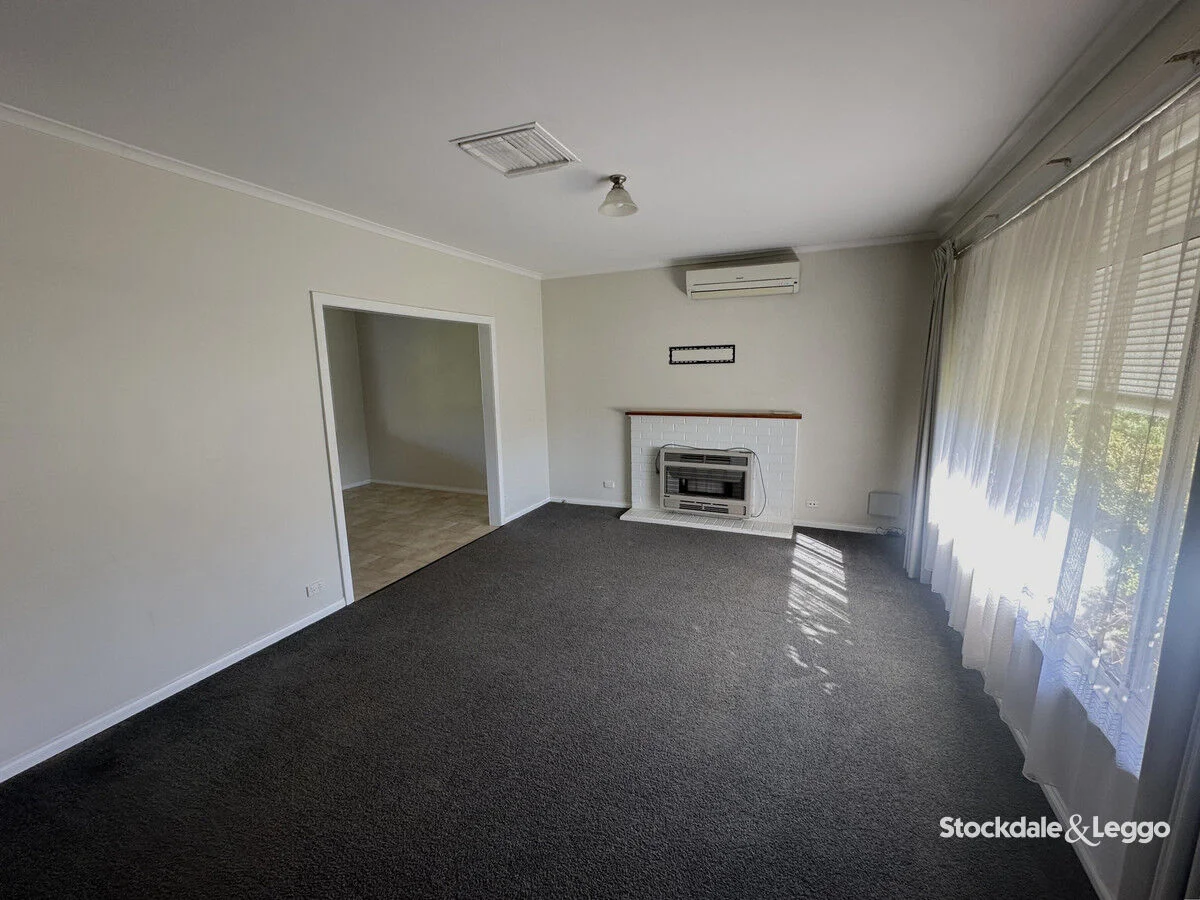 36 Sheehan Crescent, Shepparton VIC 3630 photo 2