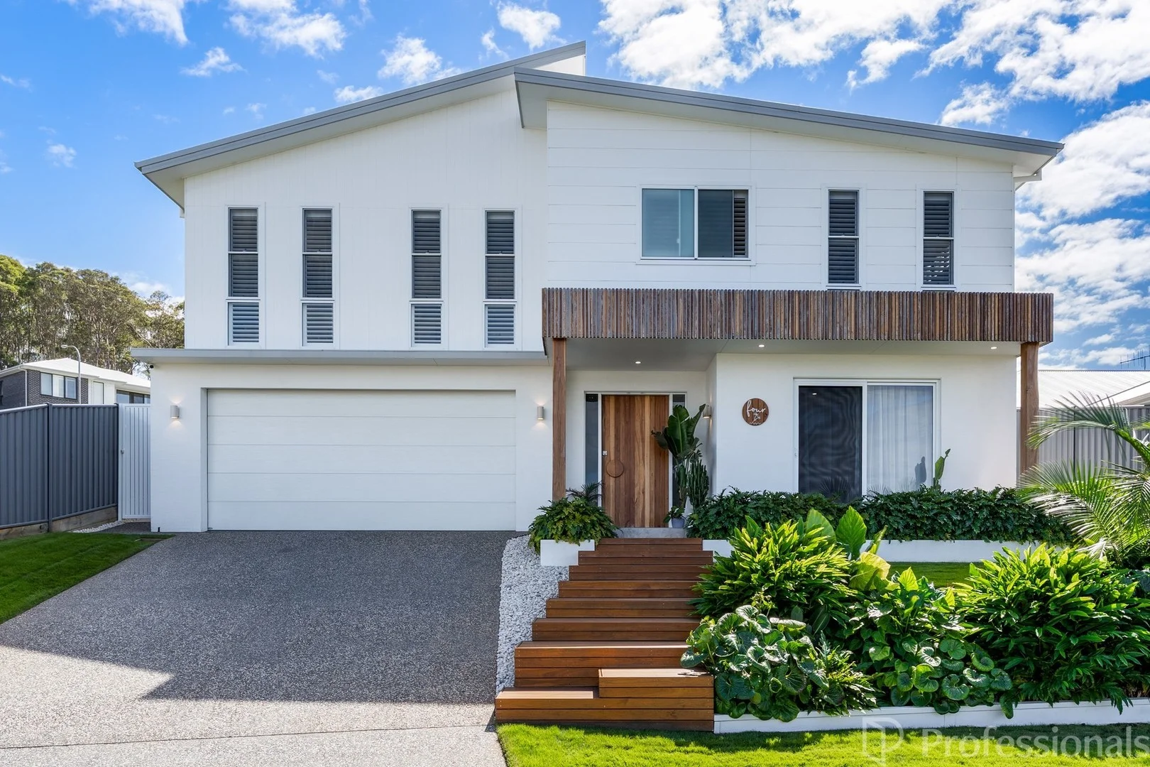 4 Lovedale Way, Forster NSW 2428