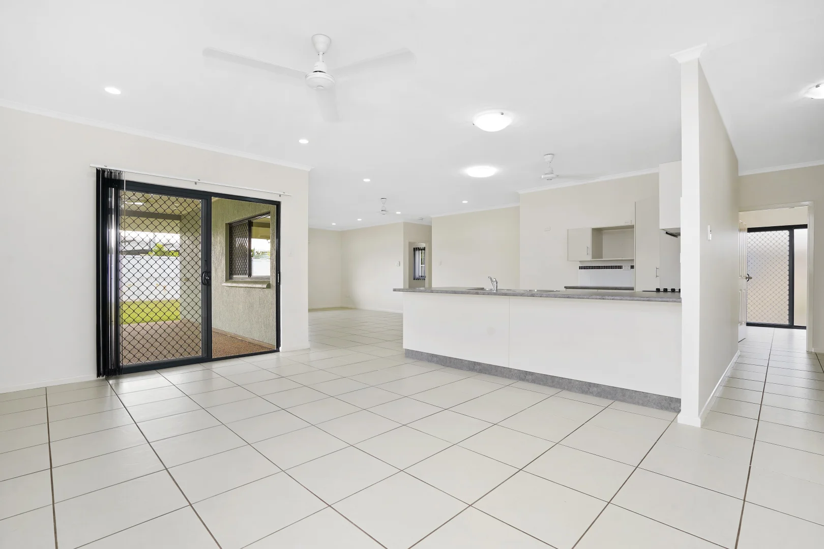 Additional image 3 of 40 Gumalala Street, Lyons NT 0810