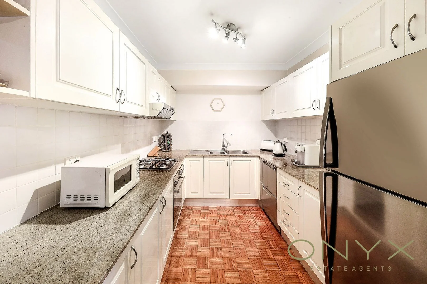 1/370-374 Forest Road, Bexley NSW 2207